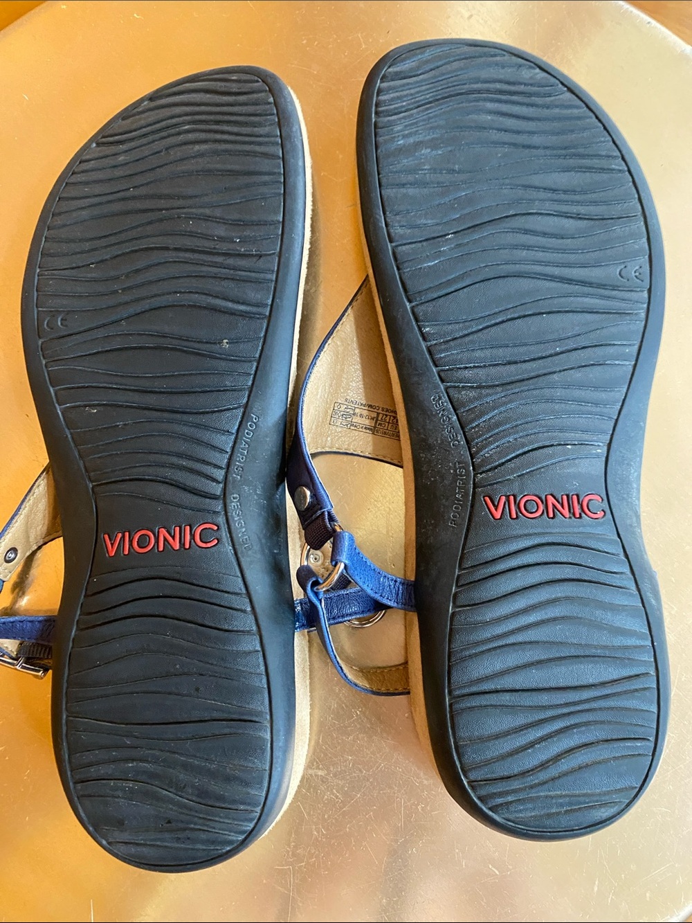 Vionic Kirra Navy Blue Leather Thong Sandals Silver Hardware Cushioned - Picture 5 of 8